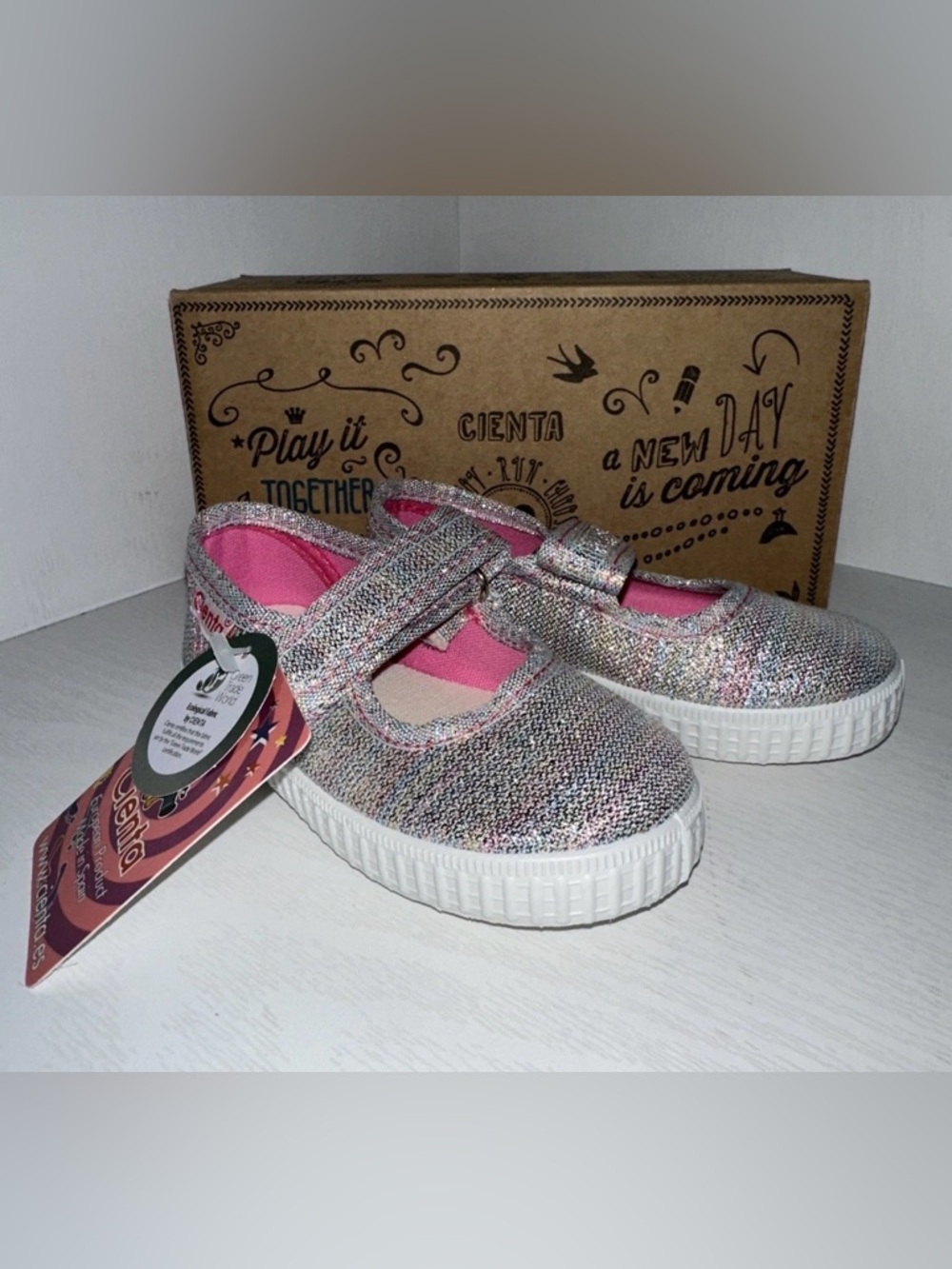 Cienta Toddler Mary Jane Shoes US Sz 5 EU 21 Multicolor Rainbow Sparkle NIB Read